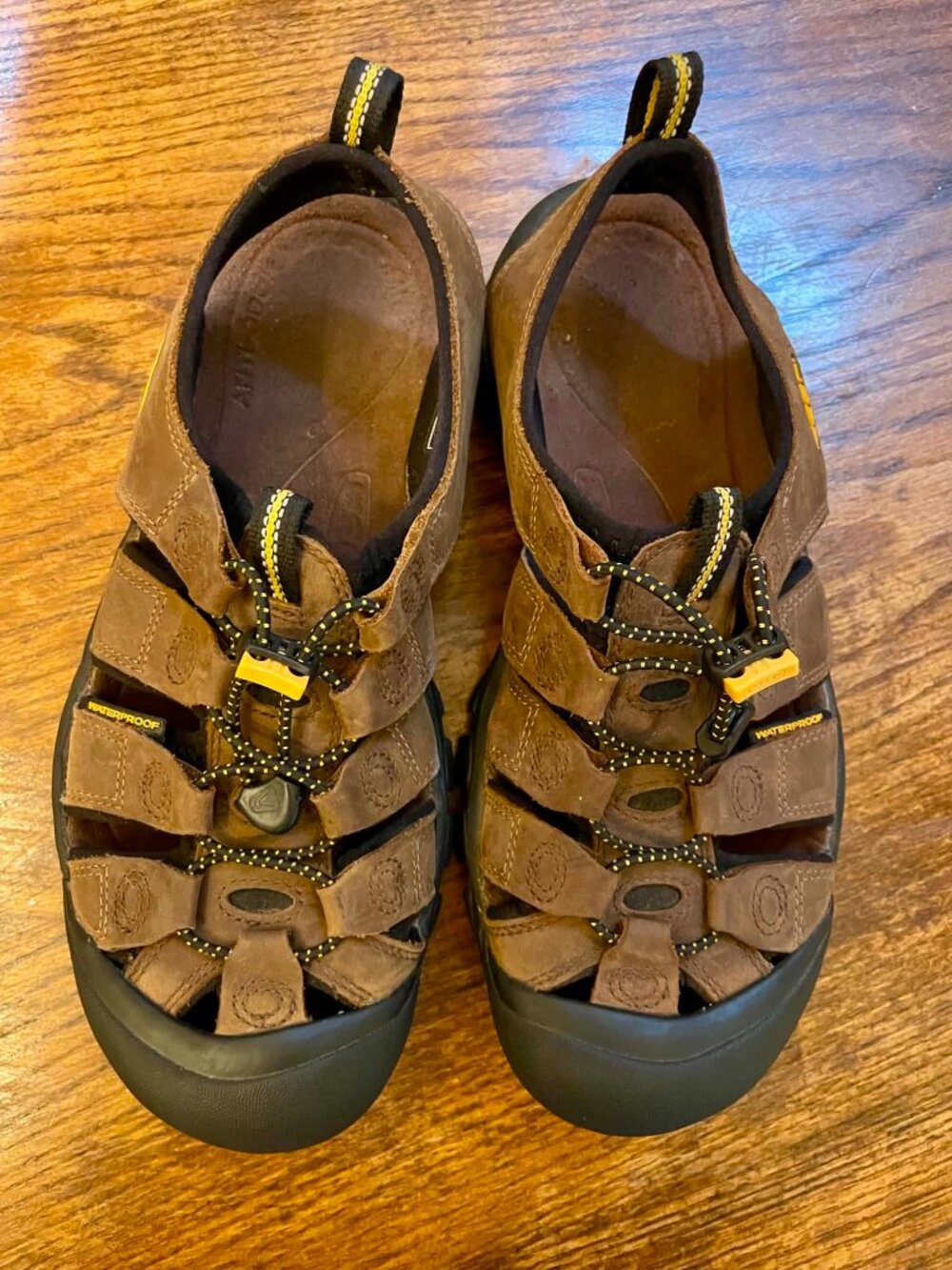 Classic Leather Keen Sandals Mens Sz 9